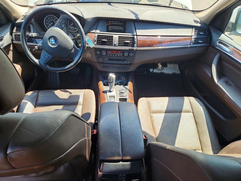 2013 BMW X5 VIN 5UXZW0C59D0B92717 COPART salvage auction — MINOR DENT/SCRATCHES, Nj - Certificate Of Title, sold $3,600 on 2026-07-27 (photo 8)