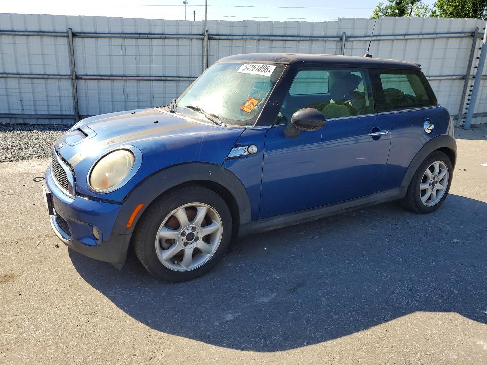 2008 Mini Cooper VIN WMWMF73548TT88597 COPART salvage auction — FRONT END, NC - DEALER ONLY CLEAN TITLE, sold $275 on 2026-07-02 (photo 1)