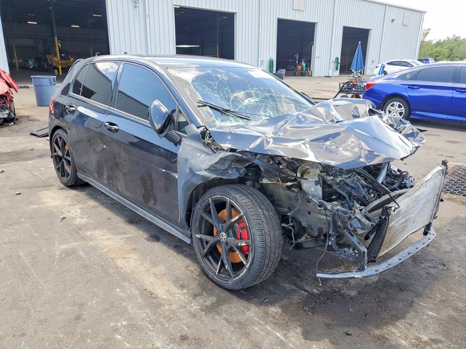 2024 Volkswagen Gti VIN WVWHA7CDXRW144334 COPART salvage auction — FRONT END, Salvage Title, sold $675 on 2026-07-15 (photo 4)