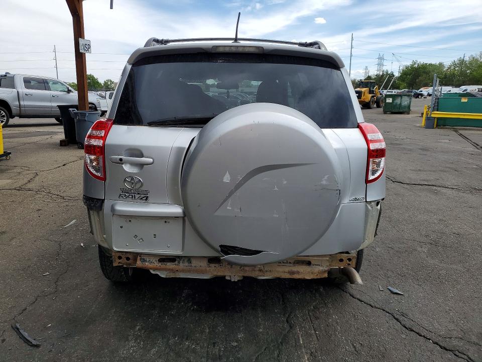 2012 Toyota Rav 4 VIN 2T3DF4DV0CW261383 COPART salvage auction — REAR END, CO - PUBLIC - SALVAGE TITLE, sold $5,200 on 2026-07-02 (photo 6)