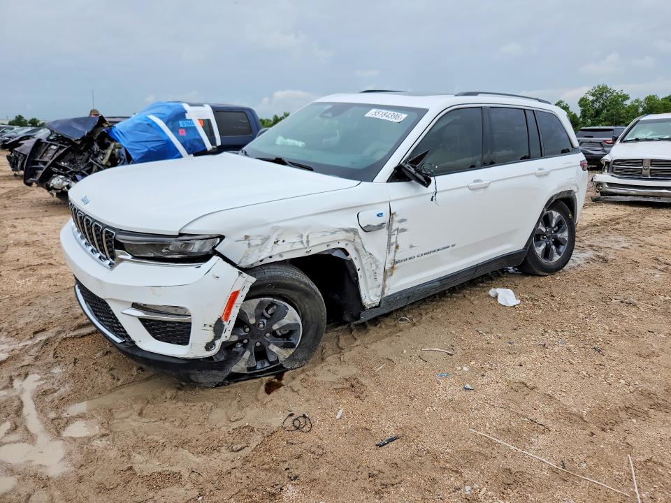 2022 Jeep Grand cherokee VIN 1C4RJYB68N8757869 — COPART salvage auction photo