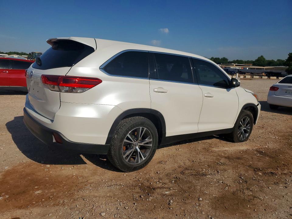 2019 Toyota Highlander VIN 5TDZARFH9KS043130 COPART salvage auction — MINOR DENT/SCRATCHES, Ok - Certificate Of Title (P), sold $11,200 on 2026-07-28 (photo 3)