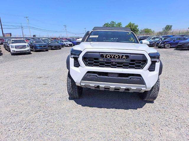2024 Toyota Tacoma VIN 3TYLF5LN9RT005048 COPART salvage auction — SIDE, Nj - Cert Of Title-Salvage, sold $28,250 on 2026-07-31 (photo 5)
