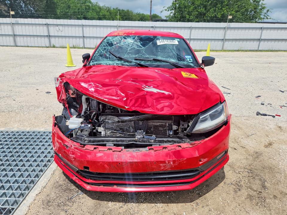 2016 Volkswagen Jetta VIN 3VWD17AJ7GM286366 COPART salvage auction — REAR END, Tx - Salvage Vehicle Title, sold $10 on 2026-07-09 (photo 5)