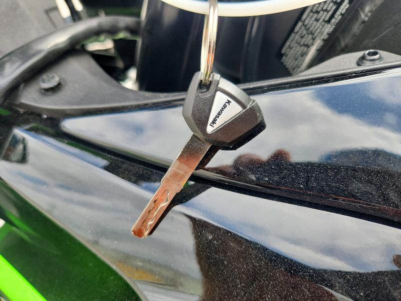 2025 Kawasaki Zx VIN JKBZXJK11SA007511 COPART salvage auction — FRONT END, Tx - Salvage Vehicle Title, sold $2,950 on 2026-07-30 (photo 8)