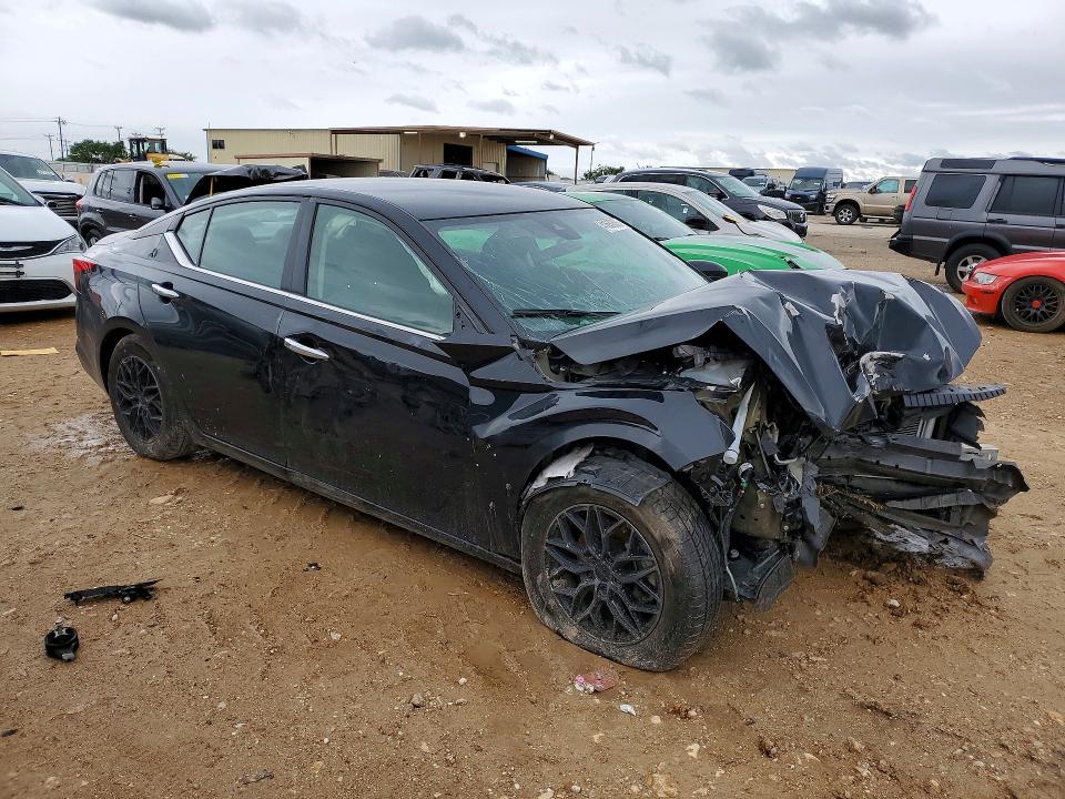 2024 Nissan Altima VIN 1N4BL4BV2RN376477 COPART salvage auction — FRONT END, Tx - Salvage Vehicle Title, sold $750 on 2026-07-02 (photo 4)