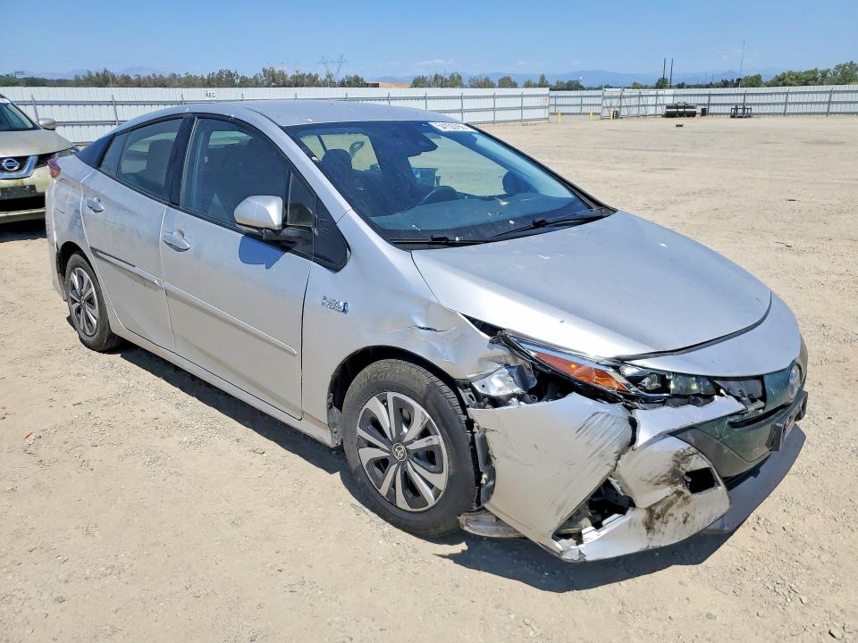 2017 Toyota Prius prime VIN JTDKARFP7H3037619 COPART salvage auction — FRONT END, Ca - Salvage Certificate, sold $4,850 on 2026-07-10 (photo 4)