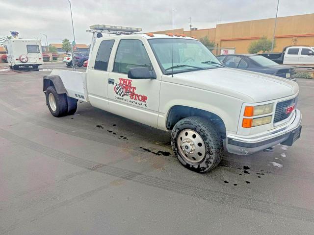 1998 Chevrolet Gmt-400 VIN 1GCHC39J6WE174884 — COPART salvage auction photo