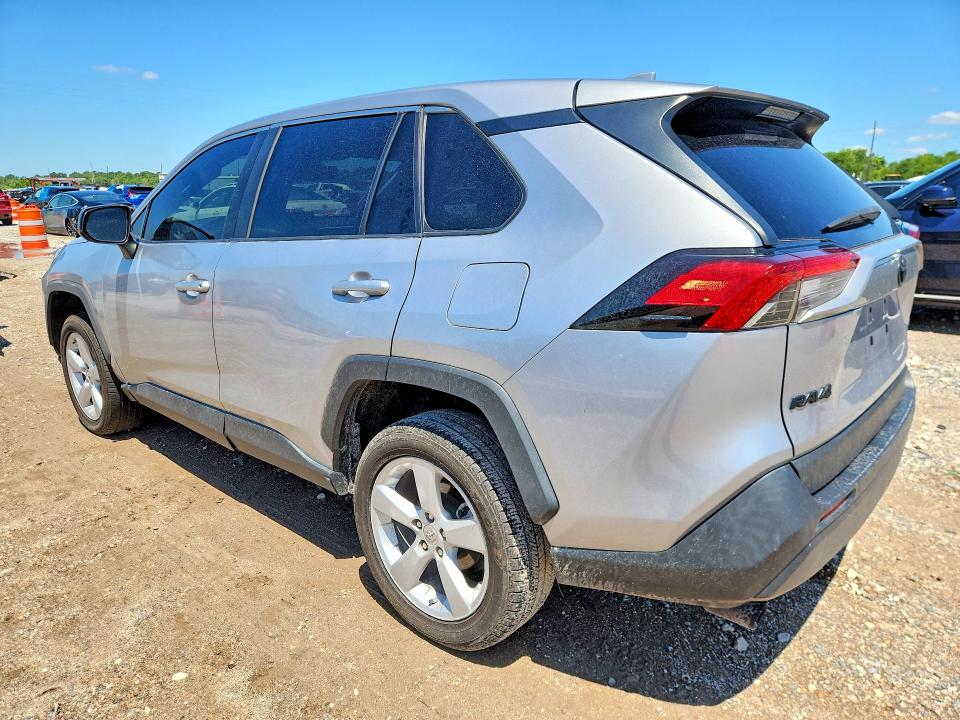 2022 Toyota Rav 4 VIN 2T3H1RFV2NC209882 COPART salvage auction — MINOR DENT/SCRATCHES, Tx - Cert Of Title-Rebuilt Salvage (P), sold $16,400 on 2026-07-30 (photo 2)
