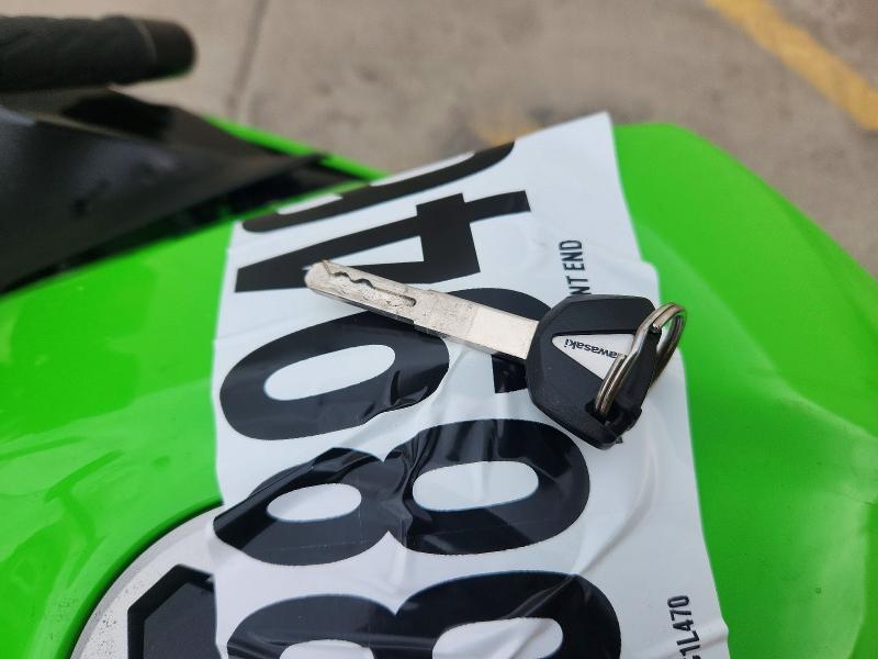 2025 Kawasaki Ex VIN ML5EXGH11SDA56819 COPART salvage auction — ROLLOVER, Co - Public - Salvage Title, sold $1,600 on 2026-07-27 (photo 8)