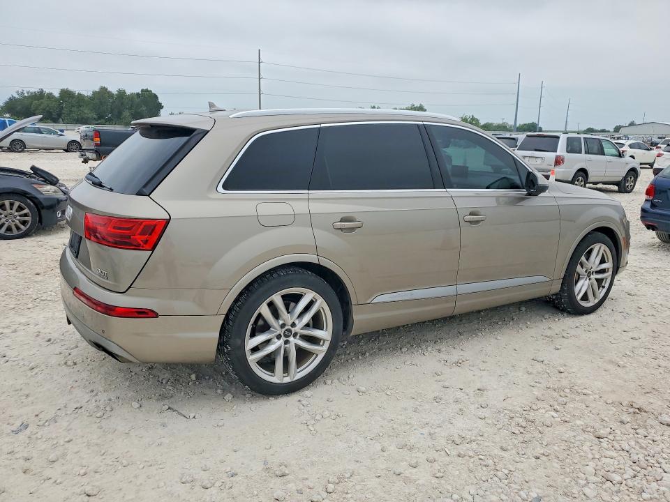 2017 Audi Q7 VIN WA1VAAF77HD023125 COPART salvage auction — MECHANICAL, Tx - Certificate Of Title, sold $4,300 on 2026-07-02 (photo 3)