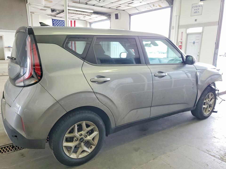 2023 Kia Soul VIN KNDJ23AU0P7851220 COPART salvage auction — FRONT END, WA - BILL OF SALE, sold $1,900 on 2026-07-31 (photo 3)