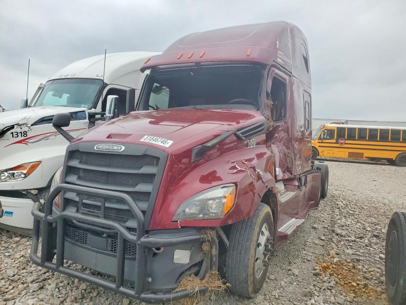 2021 Freightliner Cascadia 126 VIN 3AKJHHDR1MSMC0836 COPART salvage auction — SIDE, MS - CERT OF TITLE-SALVAGED, sold $7,000 on 2026-09-17 (photo 2)