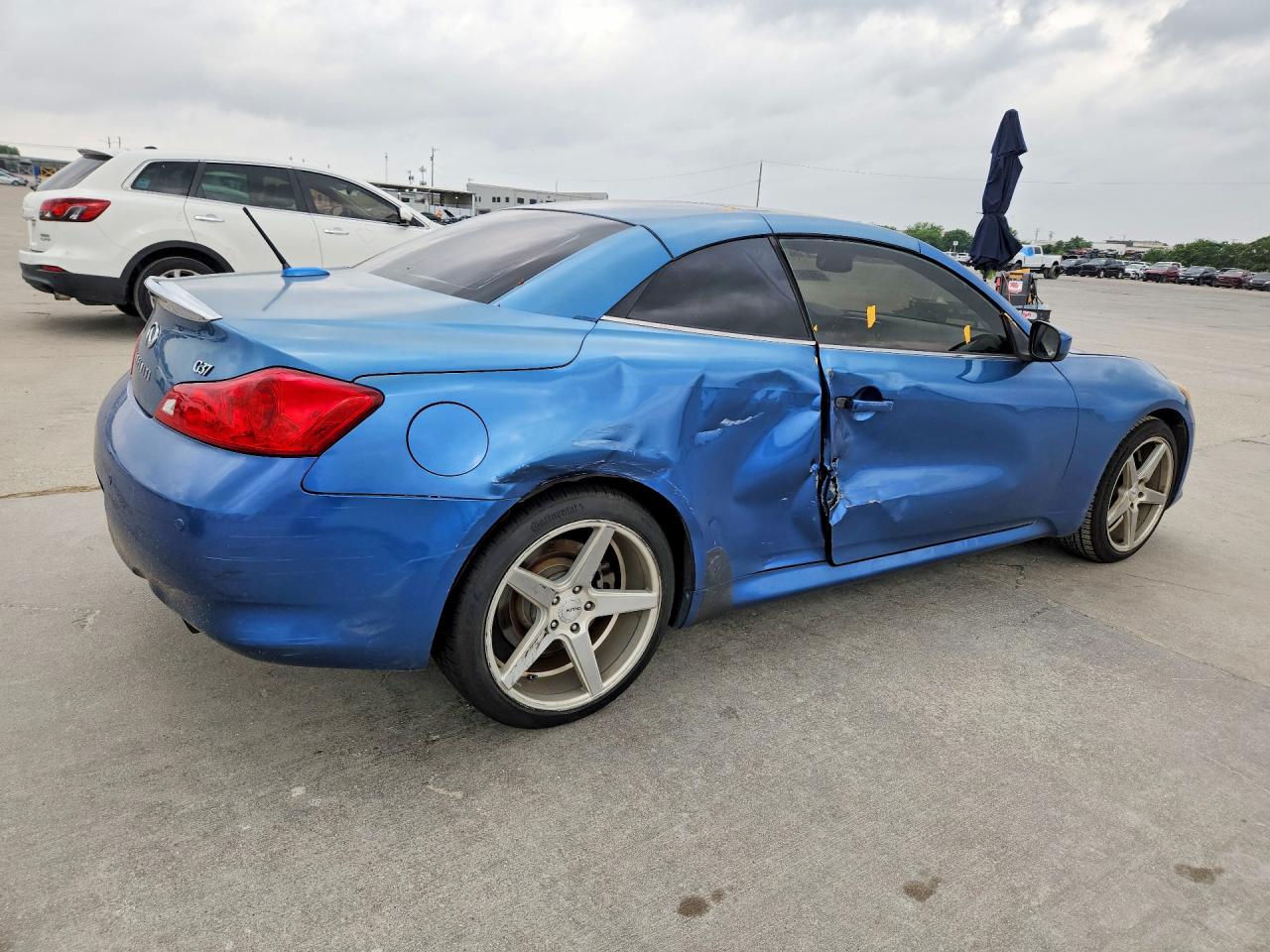 2012 Infiniti G37 VIN JN1CV6FE5CM201283 COPART salvage auction — Side, TX - SALVAGE VEHICLE TITLE, sold $2,150 on 2026-07-09 (photo 3)