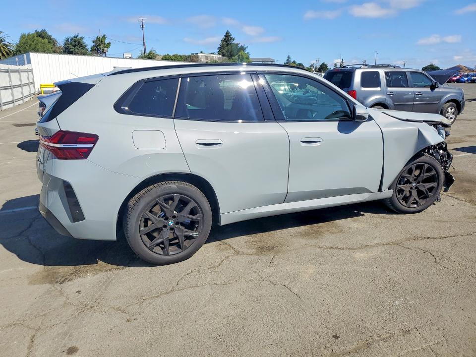 2026 BMW VIN 5UX53GP00T9228137 COPART salvage auction — FRONT END, ID - SALVAGE CERTIFICATE OF TITLE, sold $16,200 on 2026-07-24 (photo 3)