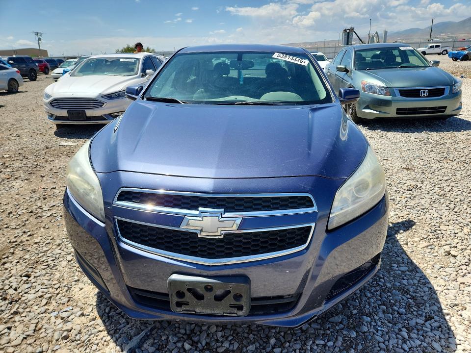 2013 Chevrolet Malibu VIN 1G11C5SA9DF217136 COPART salvage auction — MINOR DENT/SCRATCHES, Ut - Certificate Of Title (P), sold $575 on 2026-07-10 (photo 5)