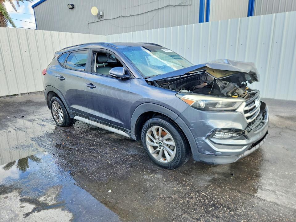 2018 Hyundai Tucson VIN KM8J33A41JU622093 COPART salvage auction — FRONT END, Fl - Certificate Of Title, sold $1,700 on 2026-07-14 (photo 4)