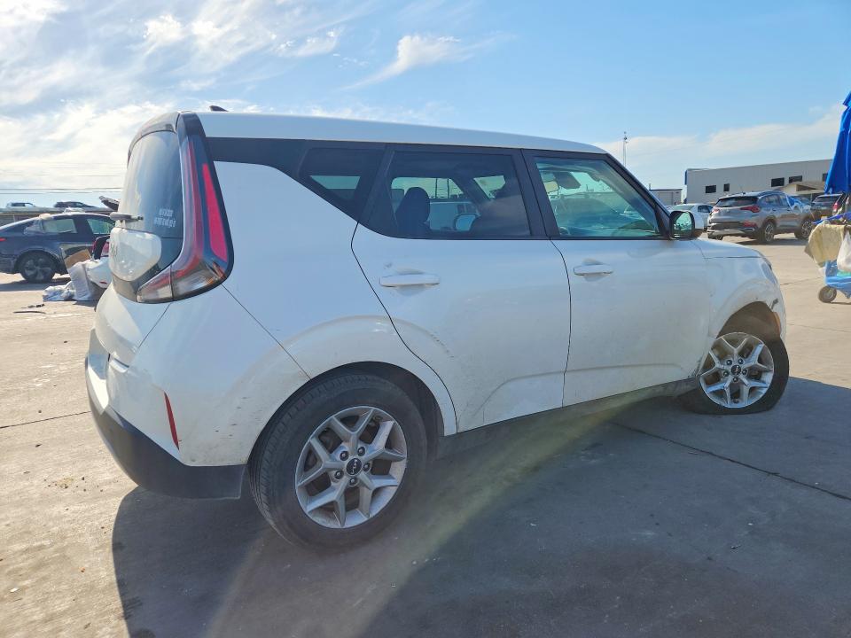 2023 Kia VIN KNDJ23AUXP7888873 COPART salvage auction — UNDERCARRIAGE, Tx - Salvage Vehicle Title, sold $1,850 on 2026-07-27 (photo 3)