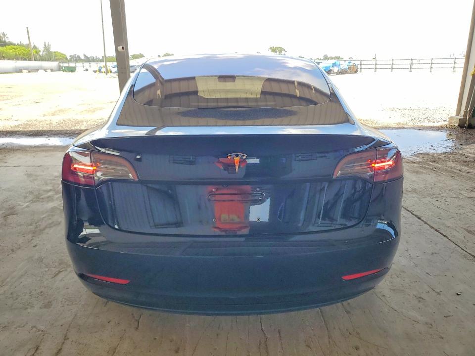 2018 Tesla Model 3 VIN 5YJ3E1EA2JF175763 COPART salvage auction — SIDE, FL - CERT OF TITLE SLVG REBUILDABLE, sold $4,550 on 2026-07-29 (photo 6)