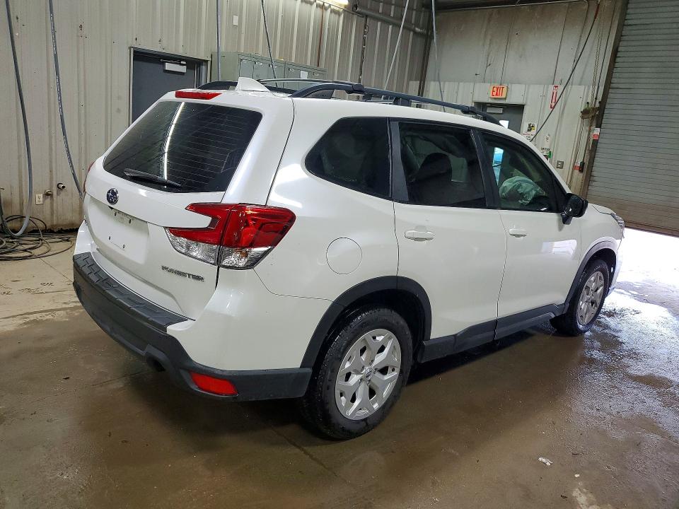2019 Subaru Forester VIN JF2SKACC1KH458070 COPART salvage auction — FRONT END, Il - Salvage Certificate, sold $4,100 on 2026-07-07 (photo 3)