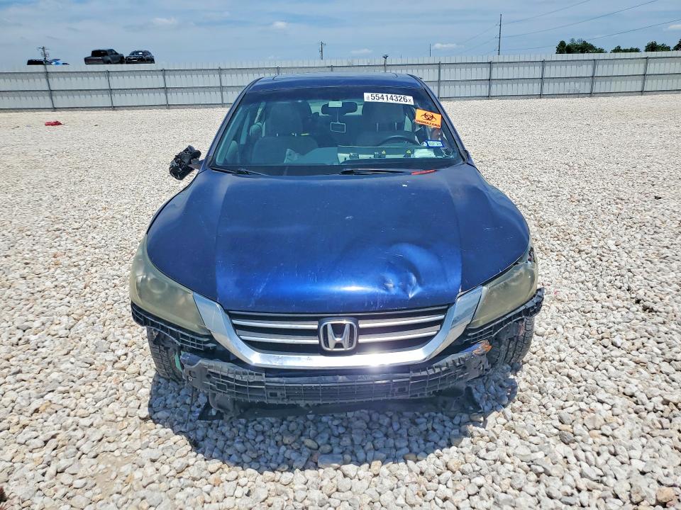 2013 Honda VIN 1HGCR2F72DA103540 COPART salvage auction — SIDE, Tx - Salvage Vehicle Title, sold $700 on 2026-07-02 (photo 5)