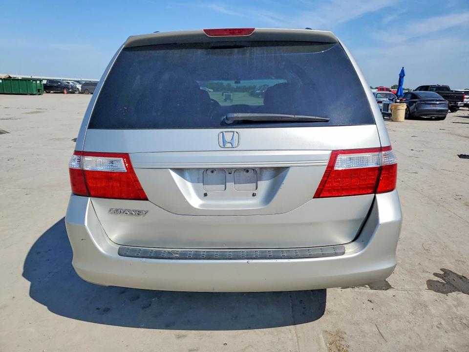 2007 Honda Odyssey VIN 5FNRL38487B420530 COPART salvage auction — FRONT END, TX - SALVAGE VEHICLE TITLE, sold $375 on 2026-07-09 (photo 6)