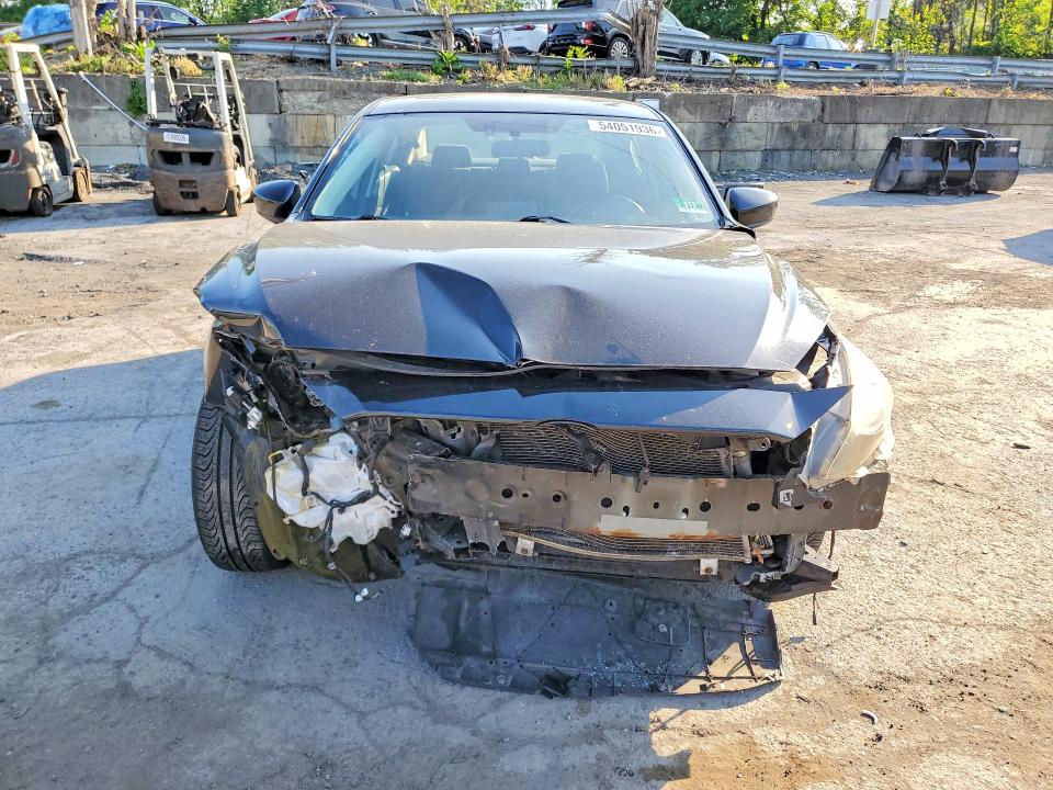 2016 Mazda 3 VIN JM1BM1V71G1310882 COPART salvage auction — FRONT END, Nj - Certificate Of Title, sold $500 on 2026-07-30 (photo 5)