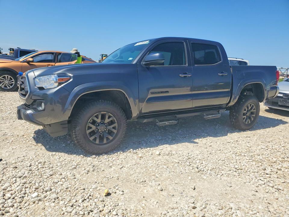 2022 Toyota Tacoma VIN 3TMAZ5CNXNM181126 COPART salvage auction — FRONT END, Tx - Salvage Vehicle Title, sold $11,200 on 2026-07-30 (photo 1)