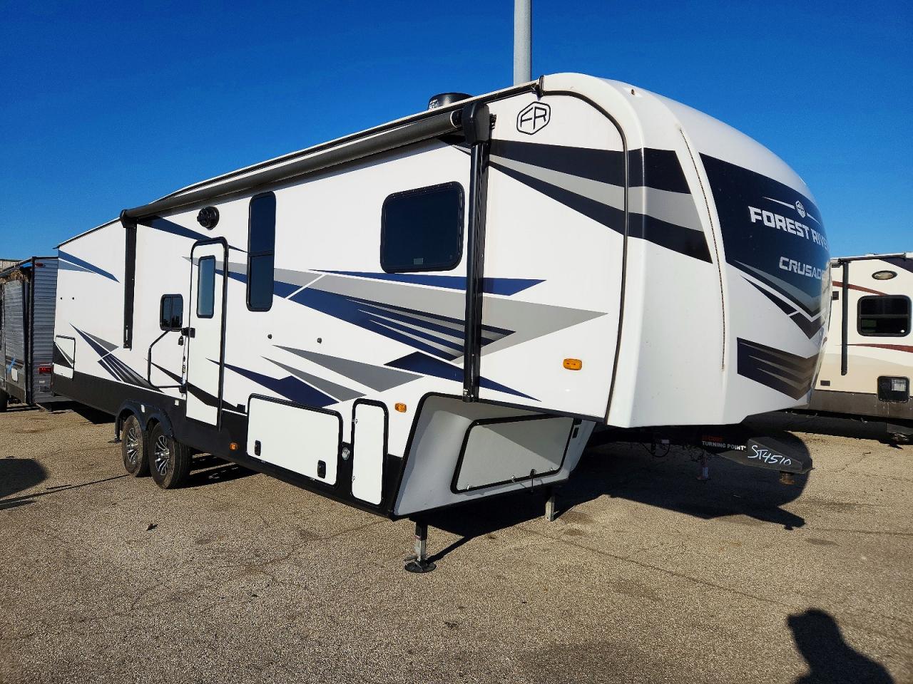 2025 Foresriver Crusader VIN 5ZT3CSVB2SG128212 COPART salvage auction — Top/Roof, MI - SCRAP CERTIFICATE OF TITLE, sold $12,200 on 2026-07-02 (photo 1)