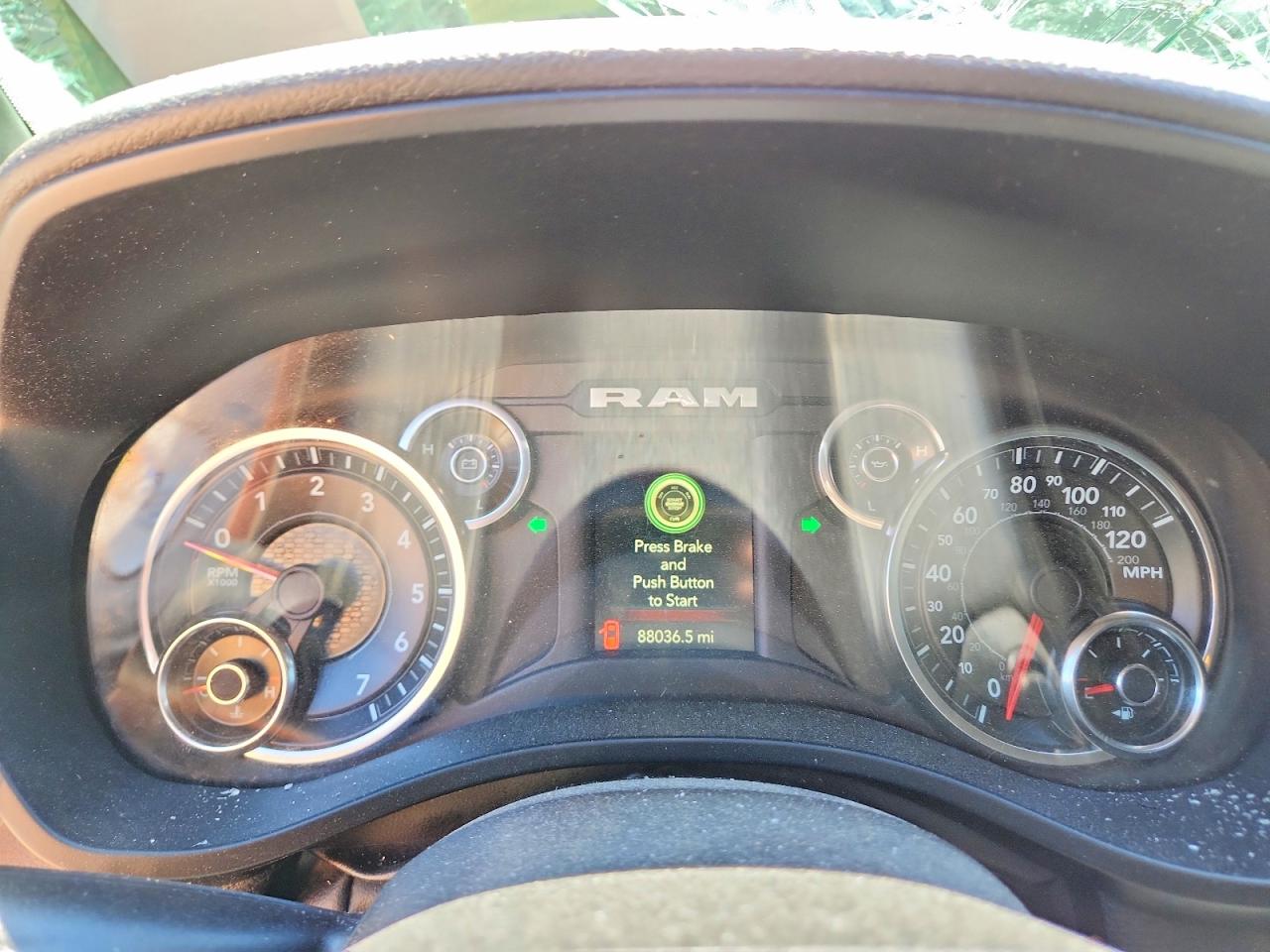 2022 Ram 1500 VIN 1C6RREBG0NN329237 COPART salvage auction — Front End, TX - CERTIFICATE OF TITLE, sold $3,000 on 2026-07-03 (photo 9)