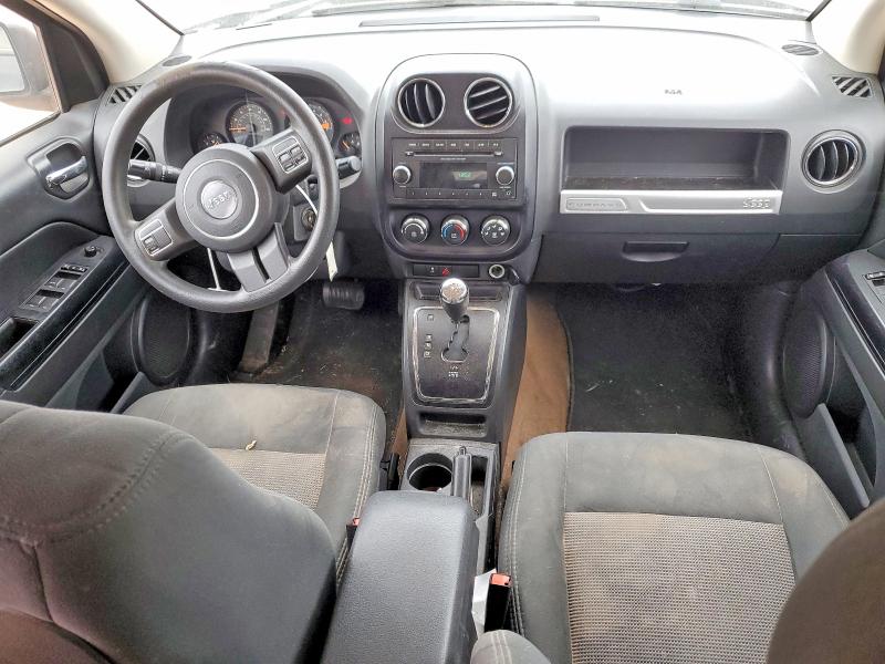 2014 Jeep Compass VIN 1C4NJCBA8ED774345 COPART salvage auction — NORMAL WEAR, Ok - Certificate Of Title, sold $1,550 on 2026-07-02 (photo 8)