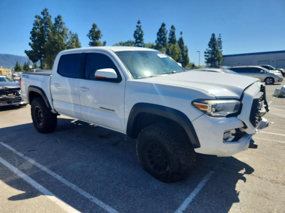2018 Toyota Tacoma VIN 3TMAZ5CN4JM054351 COPART salvage auction — FRONT END, Ca - Salvage Certificate, sold $10,500 on 2026-07-30 (photo 4)