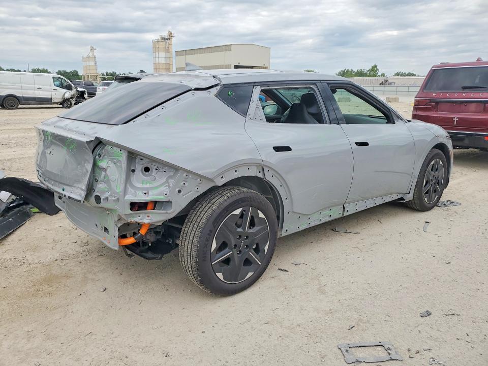 2025 Kia Ev6 VIN 5XYC44JA7SG010523 COPART salvage auction — REAR END, Mo - Salvage Certificate Of Title, sold $14,600 on 2026-07-23 (photo 3)