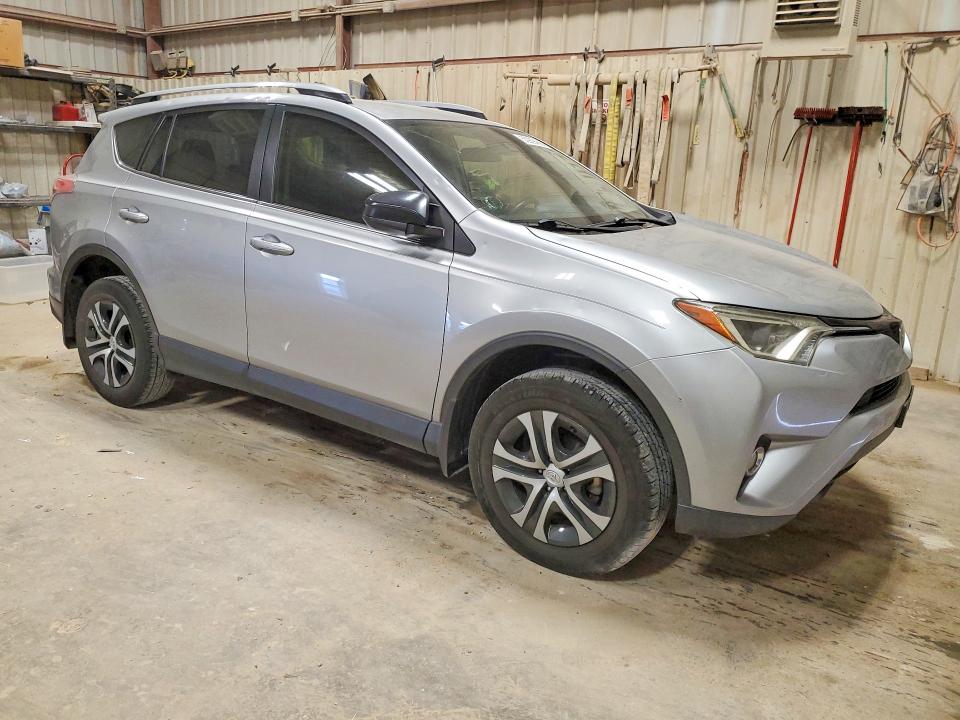 2018 Toyota Rav 4 VIN JTMZFREV7JJ183195 COPART salvage auction — HAIL, Tx - Salvage Vehicle Title, sold $3,900 on 2026-07-24 (photo 4)