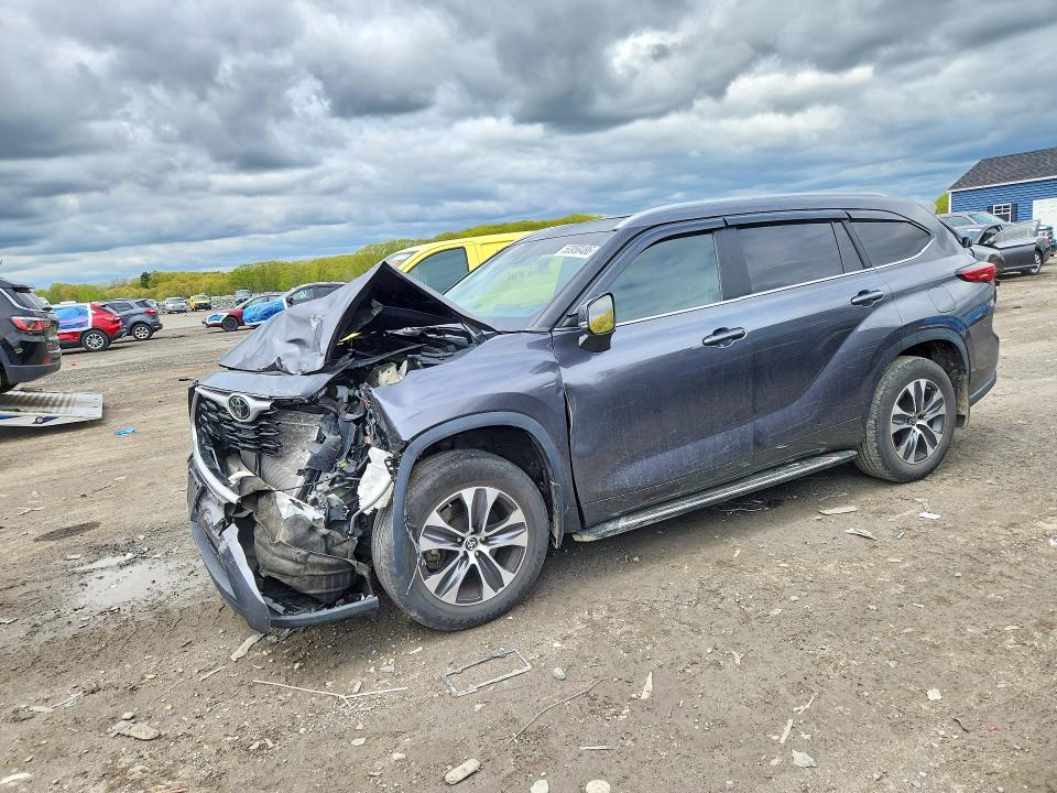2023 Toyota Highlander VIN 5TDKDRBH5PS000703 COPART salvage auction — FRONT END, Ma - Cert Of Title-Salvage, sold $10,700 on 2026-07-08 (photo 1)