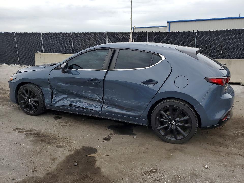2022 Mazda 3 VIN JM1BPALL1N1513825 COPART salvage auction — SIDE, FL - CERTIFICATE OF DESTRUCTION, sold $2,450 on 2026-07-28 (photo 2)