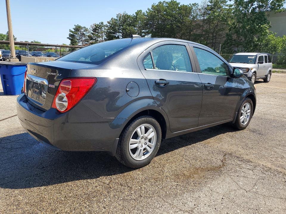 2016 Chevrolet SONIC VIN 1G1JC5SB3G4112326 COPART salvage auction — MINOR DENT/SCRATCHES, IL - CERT OF TITLE-CORRECTED, sold $625 on 2026-07-09 (photo 3)