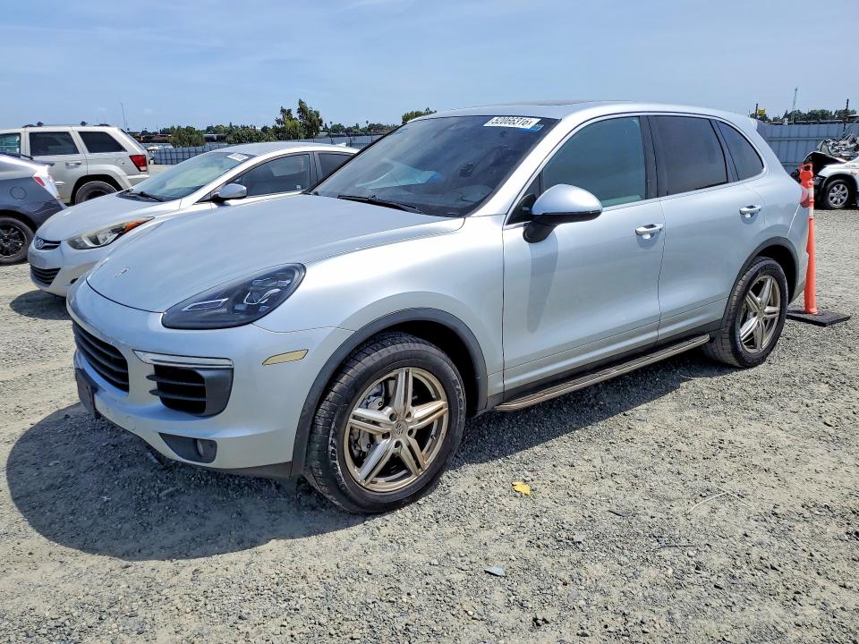 2015 Porsche Cayenne VIN WP1AB2A22FLA60118 COPART salvage auction — MINOR DENT/SCRATCHES, Fl - Dis/Dlr/Exp Only Clean Title, sold $4,450 on 2026-07-30 (photo 1)