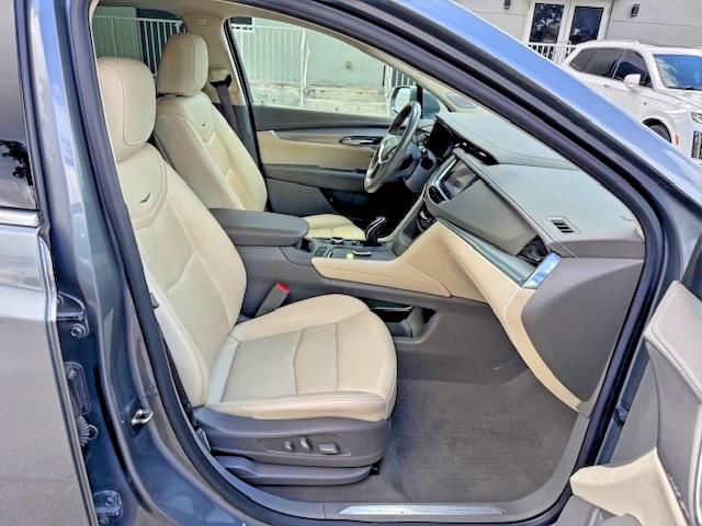2020 Cadillac Xt5 VIN 1GYKNDRS7LZ196339 COPART salvage auction — SIDE, Fl - Certificate Of Destruction (P), sold $9,400 on 2026-07-28 (photo 7)