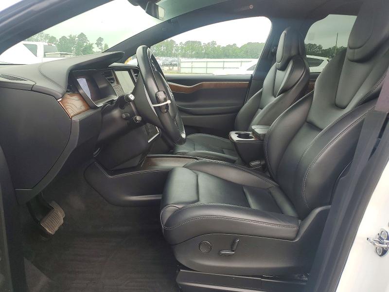 2018 Tesla Model x VIN 5YJXCAE28JF142427 COPART salvage auction — SIDE, Nc - Salvage Certificate Of Title, sold $4,000 on 2026-07-28 (photo 7)