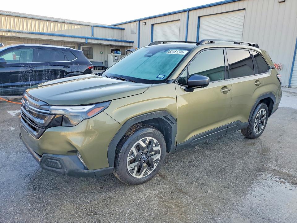2026 Subaru Forester VIN 4S4SLDD62T3013613 COPART salvage auction — WATER/FLOOD, Tx - Salvage Title-Flood Damage, sold $15,600 on 2026-07-28 (photo 1)
