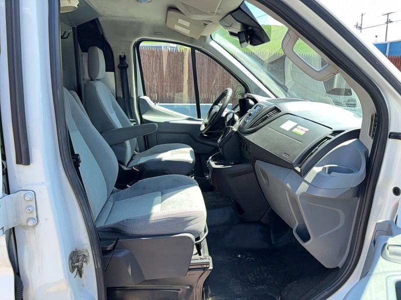 2016 Ford Transit VIN 1FTYR1ZG0GKB56732 COPART salvage auction — NORMAL WEAR, Md - Certificate Of Title (P), sold $2,050 on 2026-07-02 (photo 5)