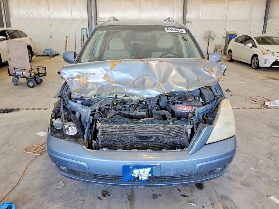 2007 Hyundai Entourage VIN KNDMC233X76014571 COPART salvage auction — FRONT END, TX - SALVAGE VEHICLE TITLE, sold $550 on 2026-07-28 (photo 5)