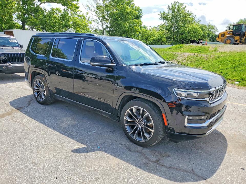 2023 Jeep Grand wagoneer VIN 1C4SJVGP4PS505138 COPART salvage auction — MINOR DENT/SCRATCHES, MO - CERTIFICATE OF TITLE, sold $40,750 on 2026-07-09 (photo 4)