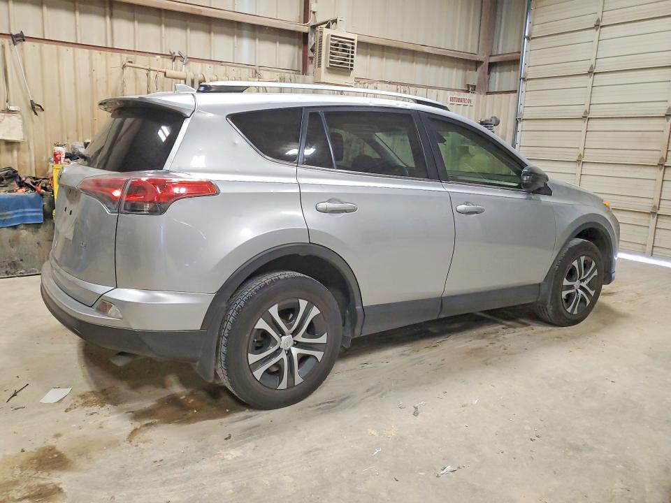2018 Toyota Rav 4 VIN JTMZFREV7JJ183195 COPART salvage auction — HAIL, Tx - Salvage Vehicle Title, sold $3,900 on 2026-07-24 (photo 3)