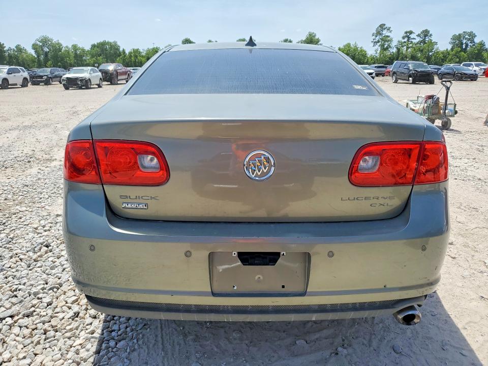 2011 Buick Lucerne VIN 1G4HC5EM1BU138933 COPART salvage auction — MECHANICAL, Tx - Bonded Title - Clean, sold $575 on 2026-07-02 (photo 6)
