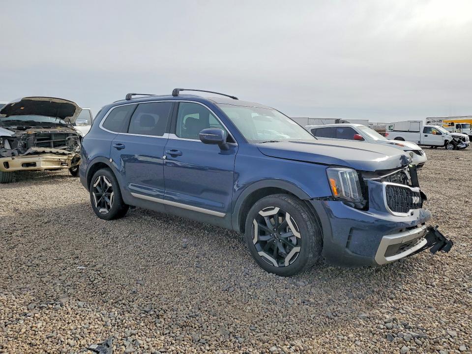 2025 Kia Telluride VIN 5XYP3DGC4SG595722 COPART salvage auction — FRONT END, Id - Salvage Certificate Of Title, sold $15,100 on 2026-07-14 (photo 4)