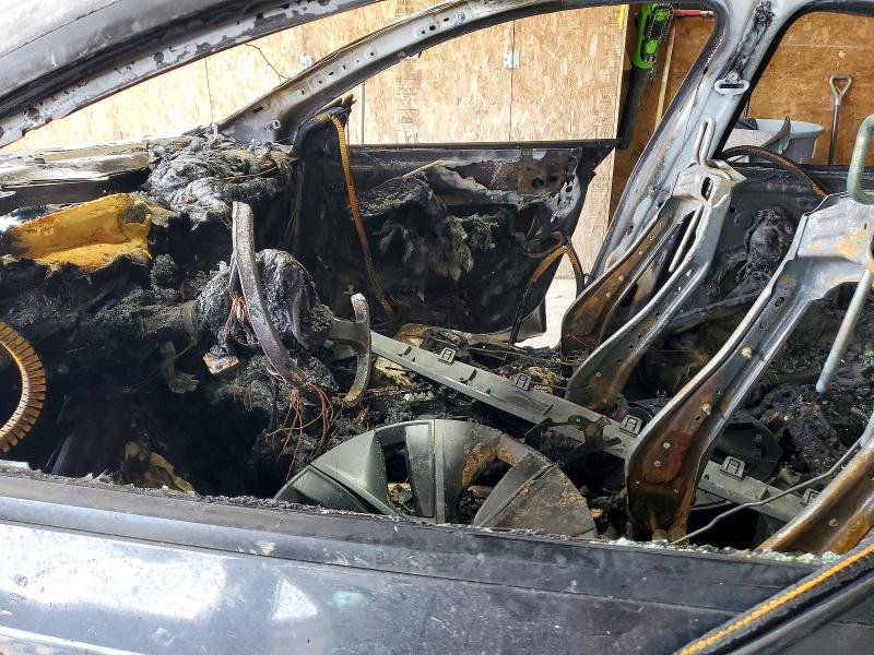 2024 Tesla Model y VIN 7SAYGDEE9RA318787 COPART salvage auction — BURN, PA - CERTIFICATE OF SALVAGE, sold $175 on 2026-07-02 (photo 7)