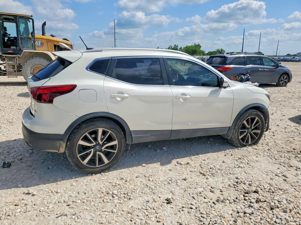 2017 Nissan Rogue VIN JN1BJ1CP5HW029493 COPART salvage auction — FRONT END, Id - Salvage Certificate Of Title, sold $1,450 on 2026-07-09 (photo 3)
