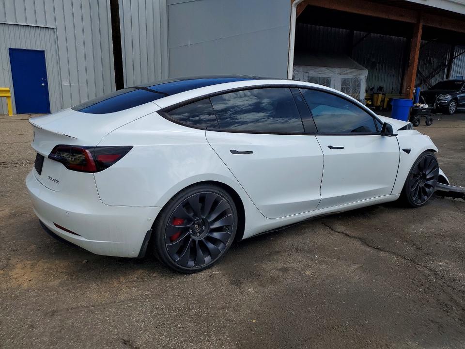 2021 Tesla VIN 5YJ3E1ECXMF926484 COPART salvage auction — FRONT END, Co - Public - Salvage Title, sold $7,300 on 2026-07-23 (photo 3)